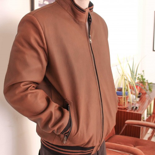 Blouson en cuir perforé modèle ITALIA