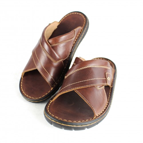 Sandale en cuir croisé modèle JAMADA