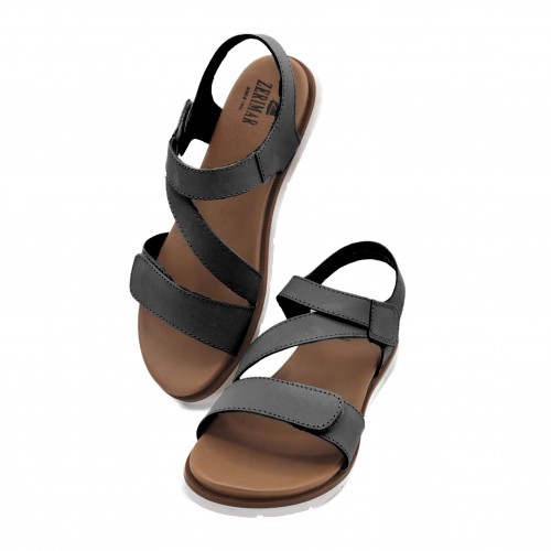 Sandales plates en cuir modèle FAHAR