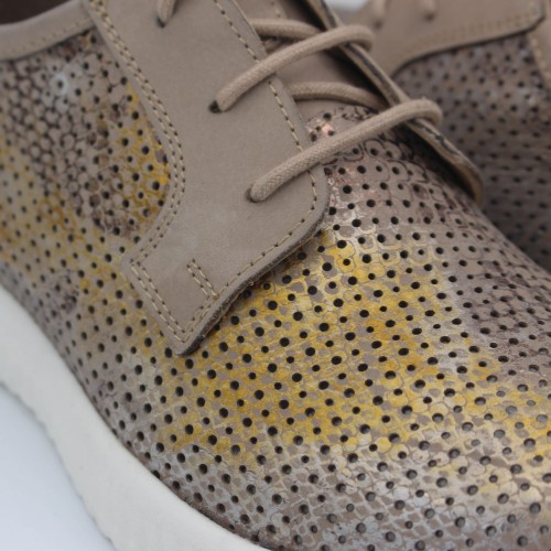 Chaussures de sport en cuir modèle GRAVA