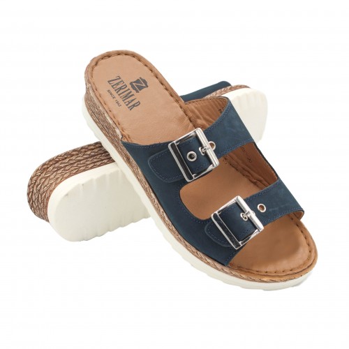 Sandali con fibbia in pelle...