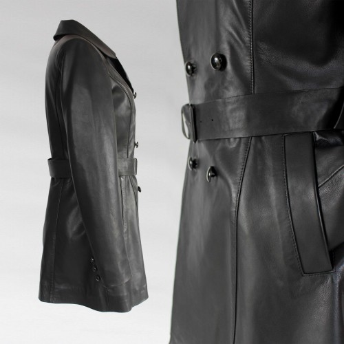 Trench court à boutons modèle MESSHO