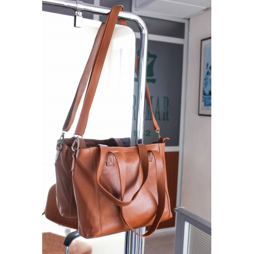 Sac en cuir avec fermeture éclair et double poignée 27x40x12 cm YOURS