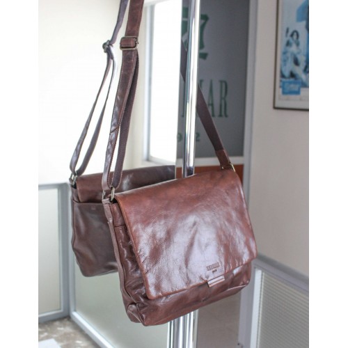 Porte-documents multi-espaces en cuir 28x40x8 cm LOCRA
