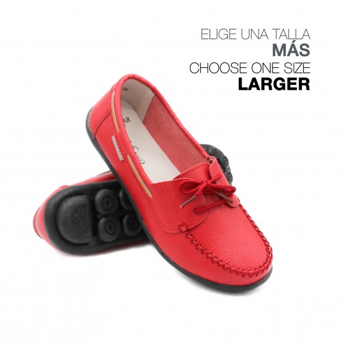 Mocassins en cuir à lacets et semelle noire