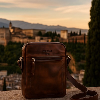 Sac bandoulière en cuir modèle 21x25x6 cm GLOE