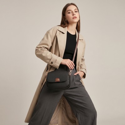 Sac bandoulière en cuir 18x16x8 cm OVALO