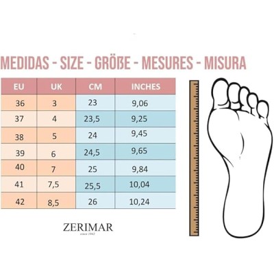 Chaussures en cuir avec lacets et semelle en caoutchouc souple