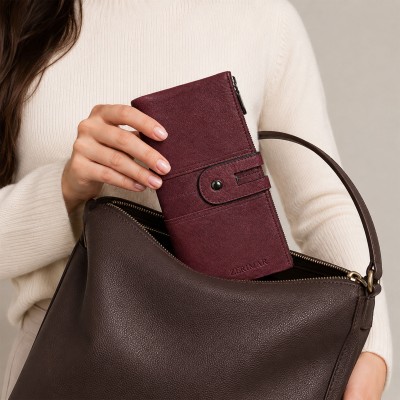 Portefeuille multi-usages en cuir 19x9,5 cm