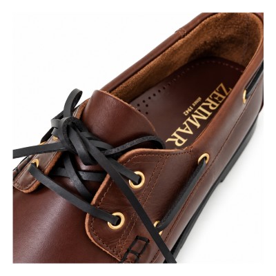 Chaussures bateau en cuir à lacets modèle HAMPTON