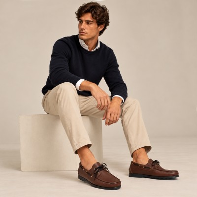 Chaussures bateau en cuir à lacets modèle HAMPTON