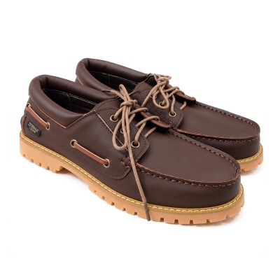 Chaussures bateau en cuir à lacets modèle KANCHEN